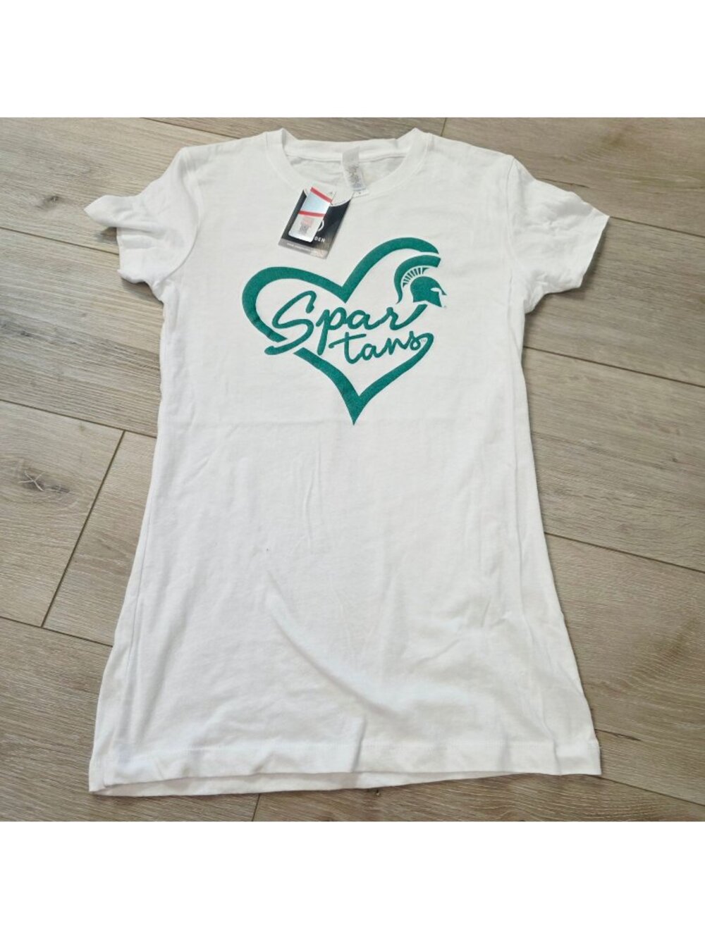 Michigan State Spartans Girls White T-Shirt Heart Logo Sz Small Short Sleeve